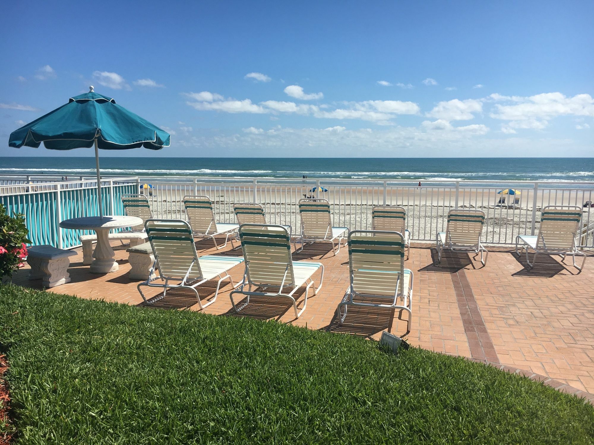 Sea Shells Beach Club Daytona Beach Exterior photo